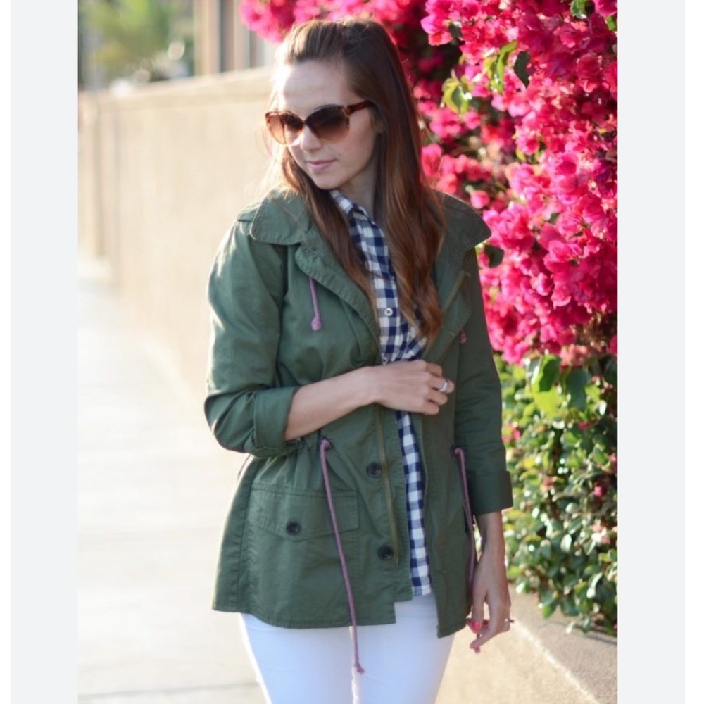 Chicwish Olive Green‎ Utility Jacket Hood Drawstring Waist Full Zip Button Small
